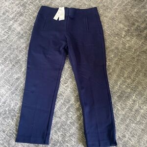 NWT Chicos so slimming Juliet slim leg pant size women's 10 ( Chico's 1.5)